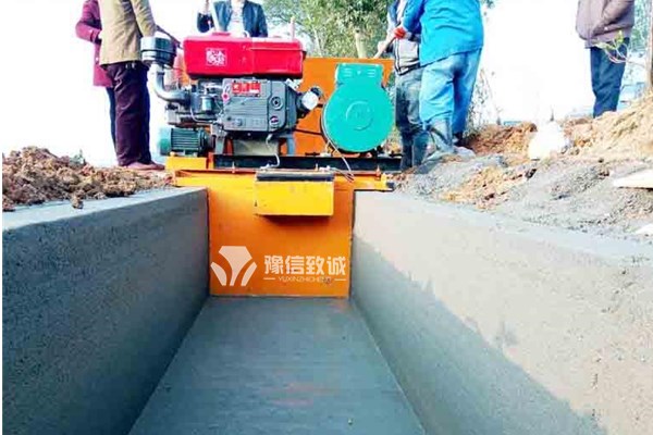 混凝土水溝一體成型機成型效果