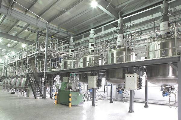 矩形液壓式排水溝滑模機(jī)展示