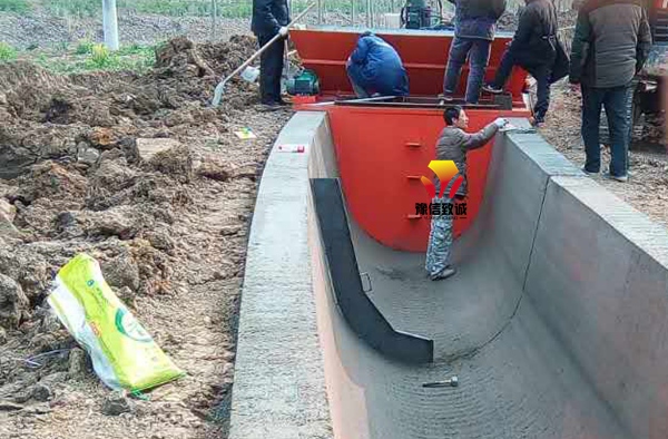 U型渠渠道成型機